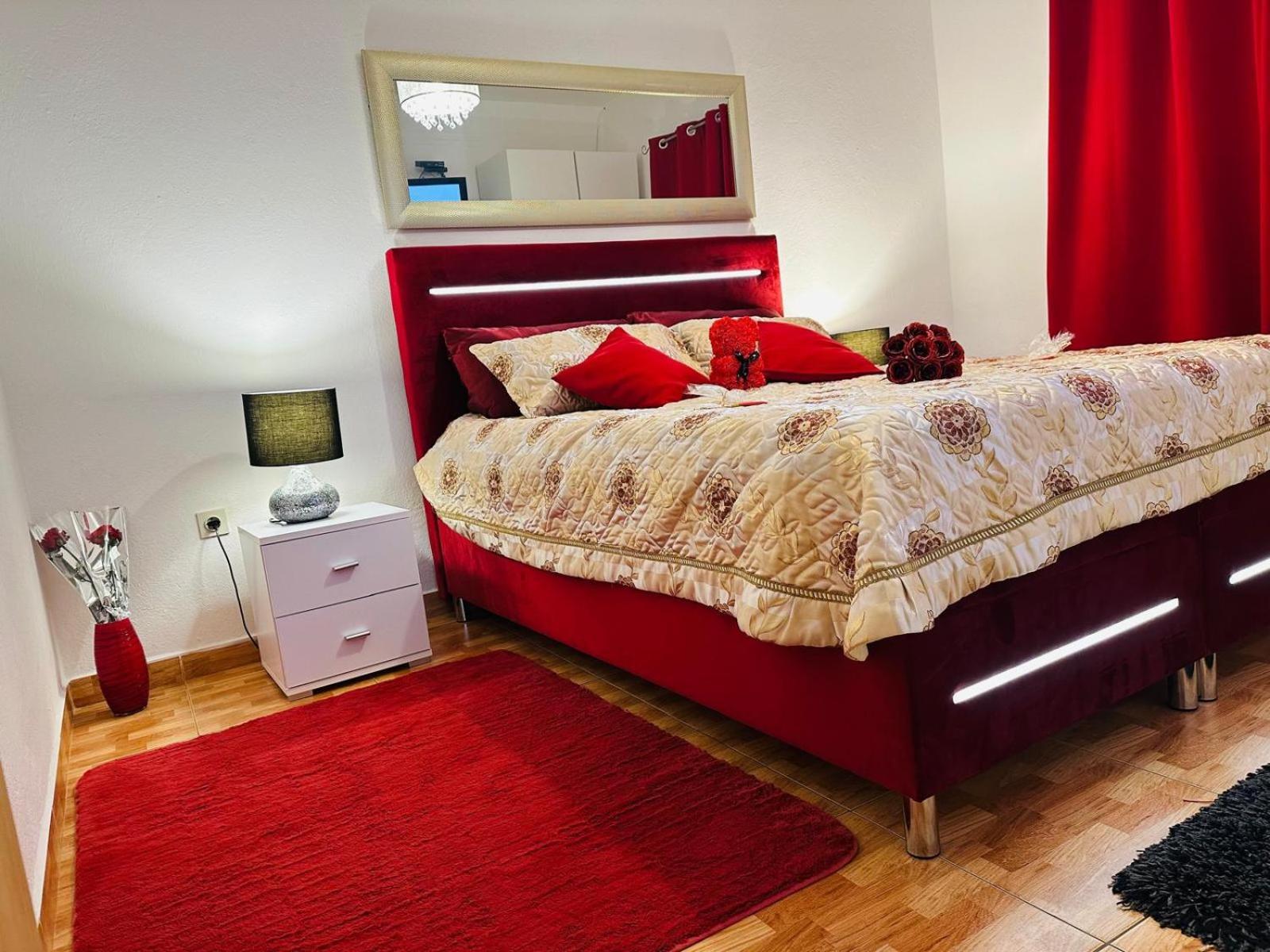 Elegance Suite Mary Orebic Luaran gambar